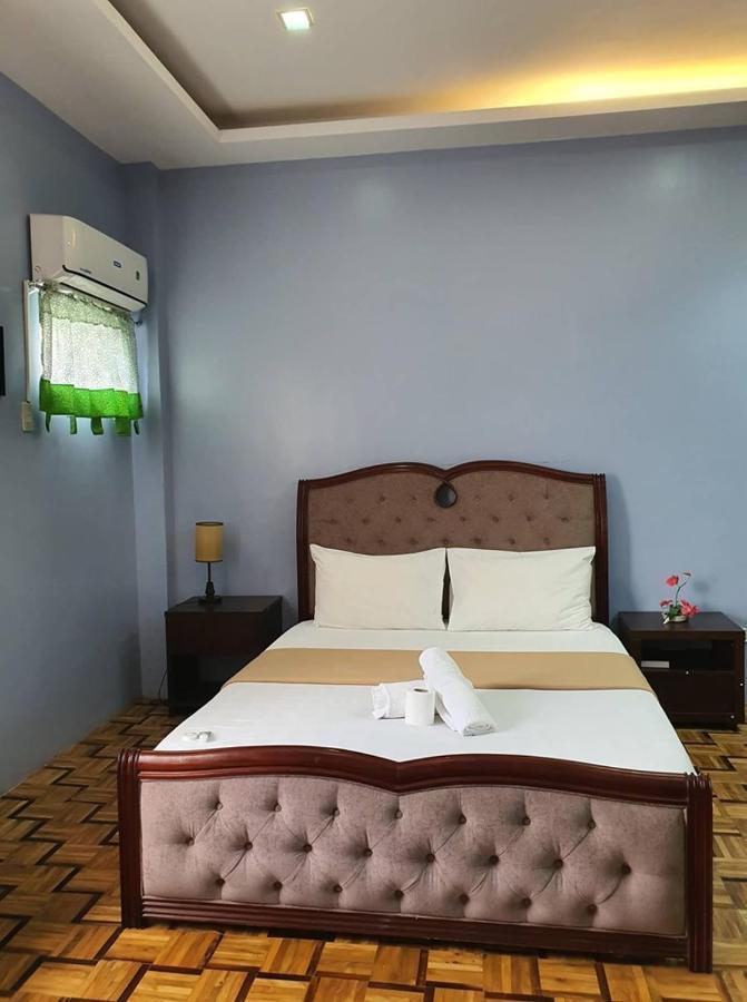 Ralphseej Pension House Moalboal Ngoại thất bức ảnh