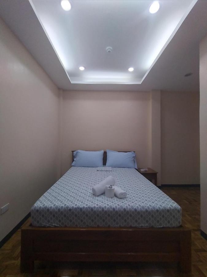 Ralphseej Pension House Moalboal Ngoại thất bức ảnh