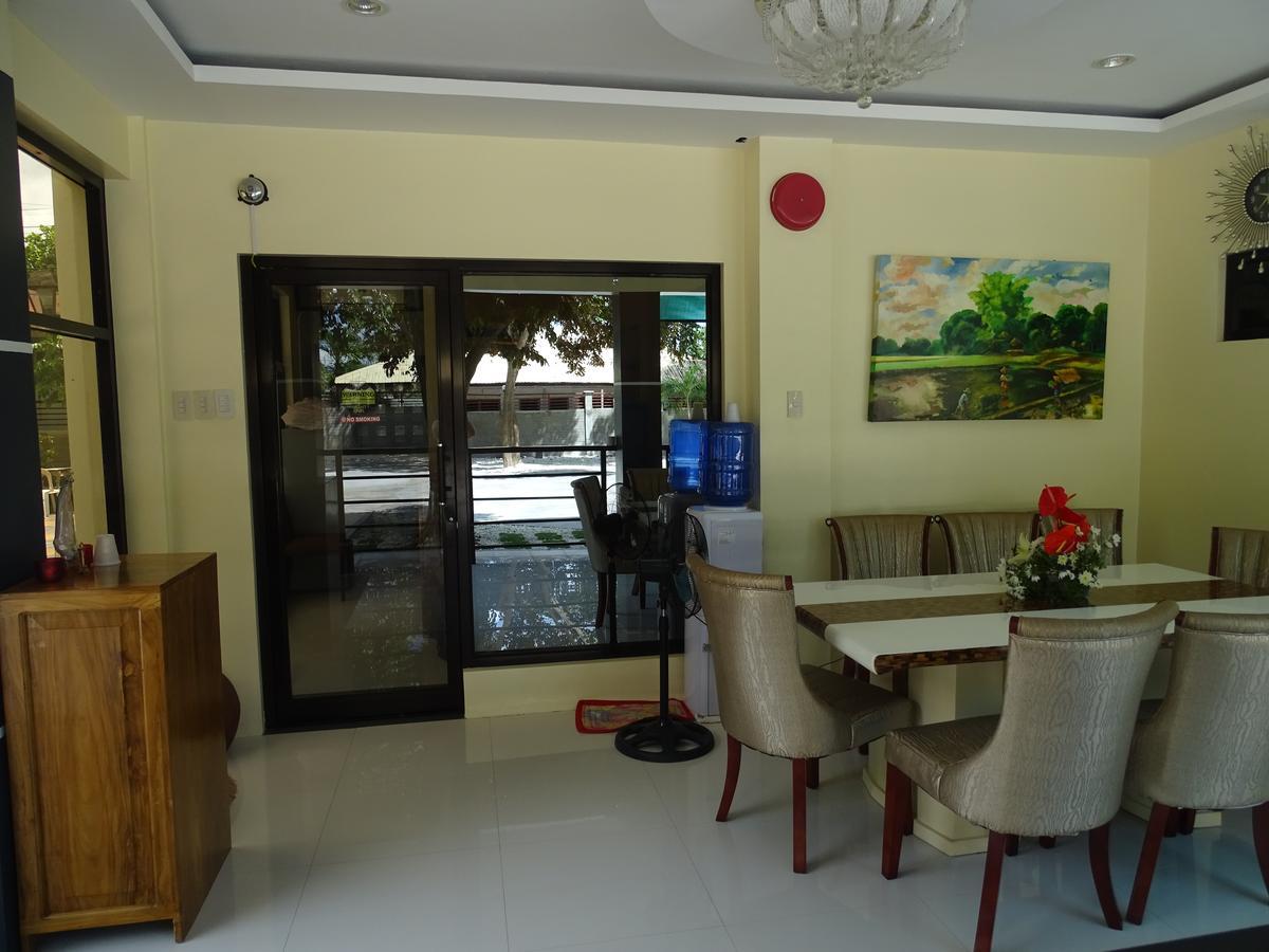 Ralphseej Pension House Moalboal Ngoại thất bức ảnh