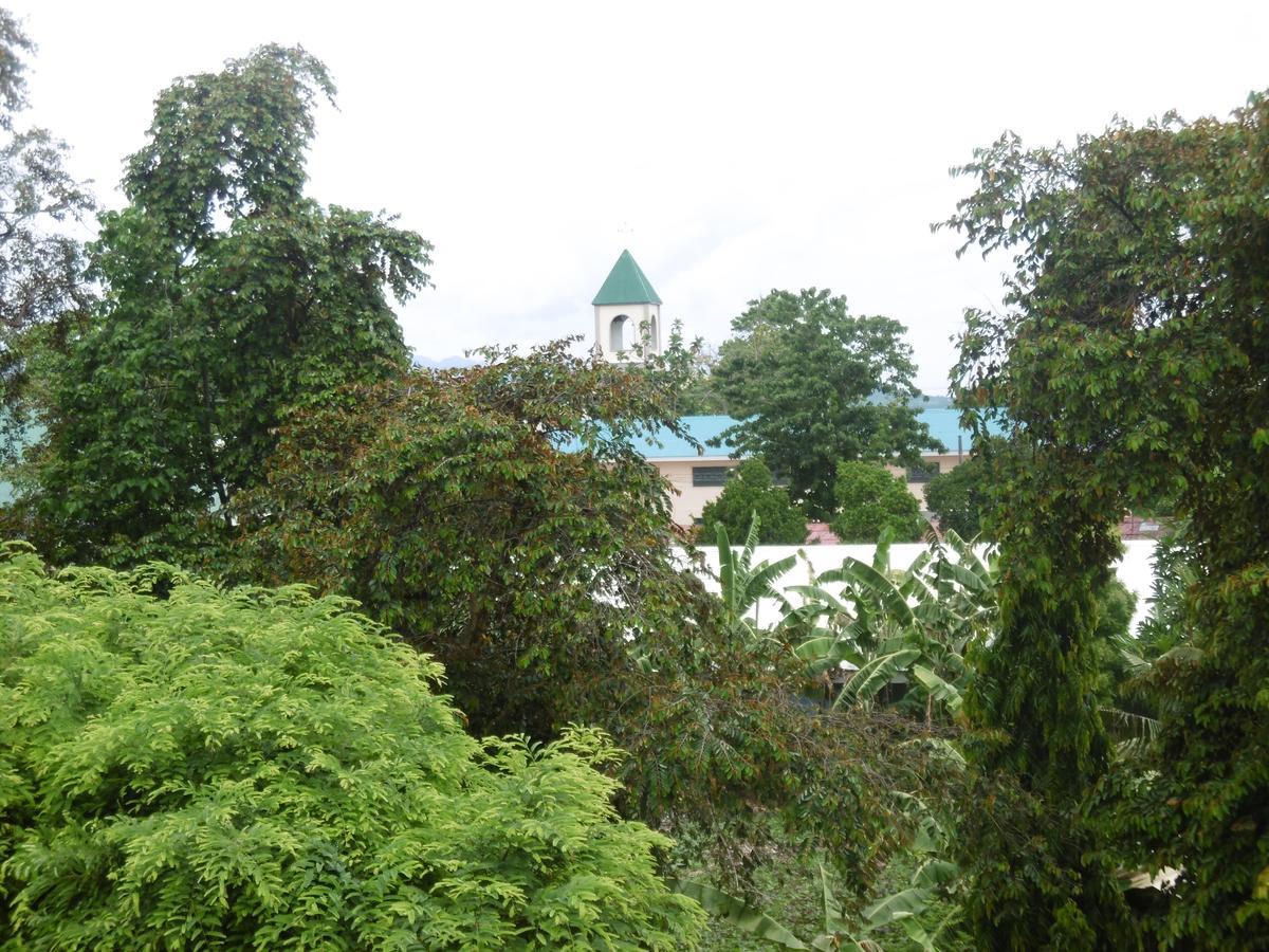 Ralphseej Pension House Moalboal Ngoại thất bức ảnh